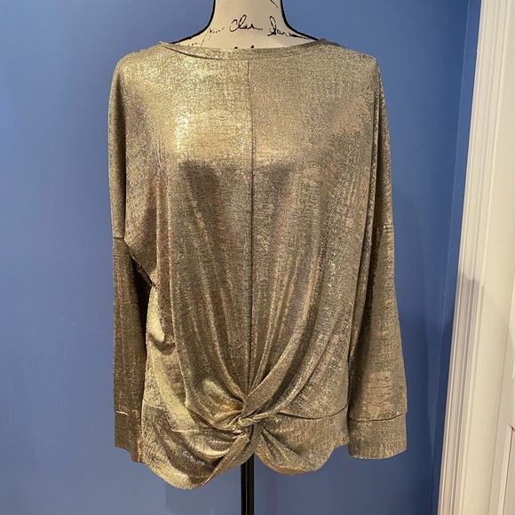 fourteenth place Tops - Long Sleeve Metallic Shirt